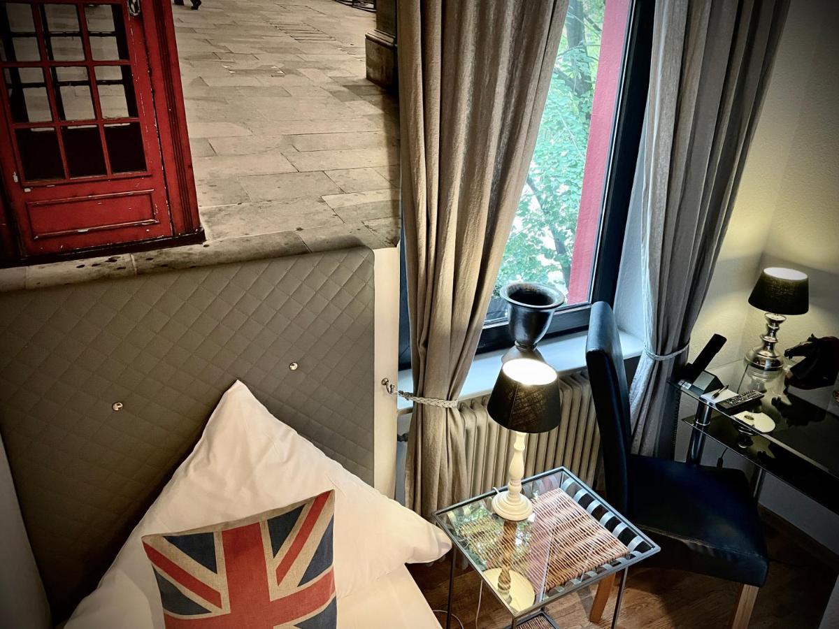 Hotel Am Volksgarten Дюссельдорф Екстер'єр фото